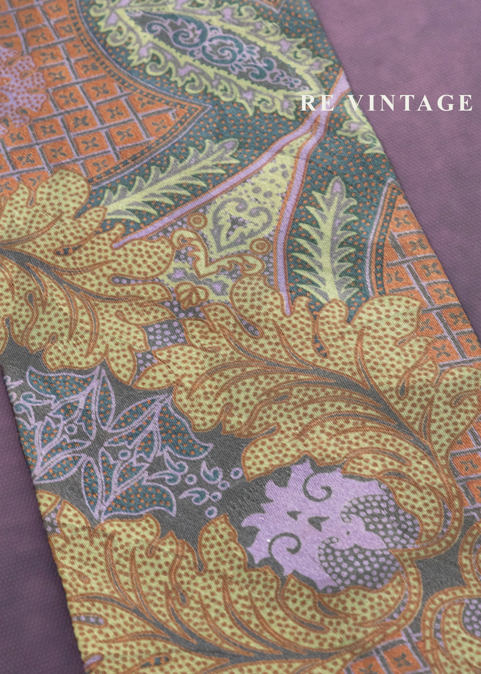 華麗的曲線與繁華交錯領帶8