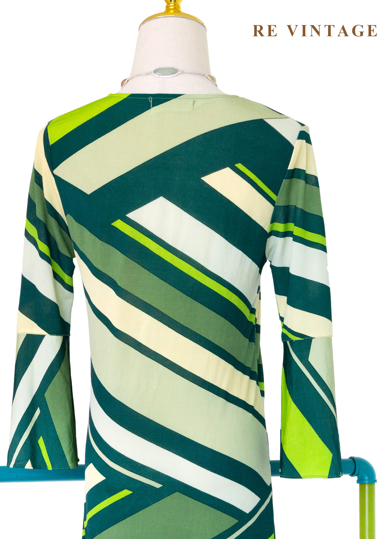 摩登綠層層疊疊幾何線條洋裝15