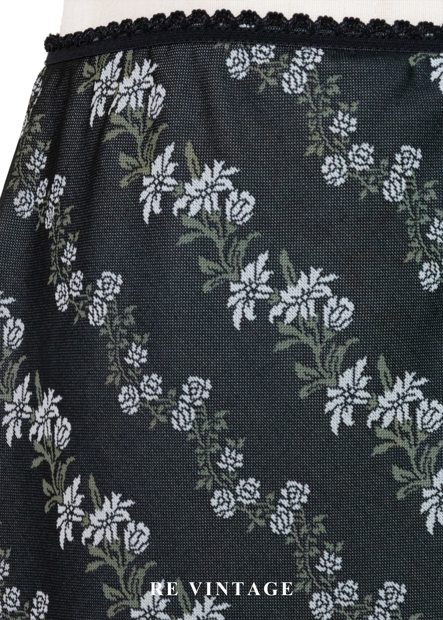 散落在夜裡的星芒歐式田園碎花裙(21-28")5