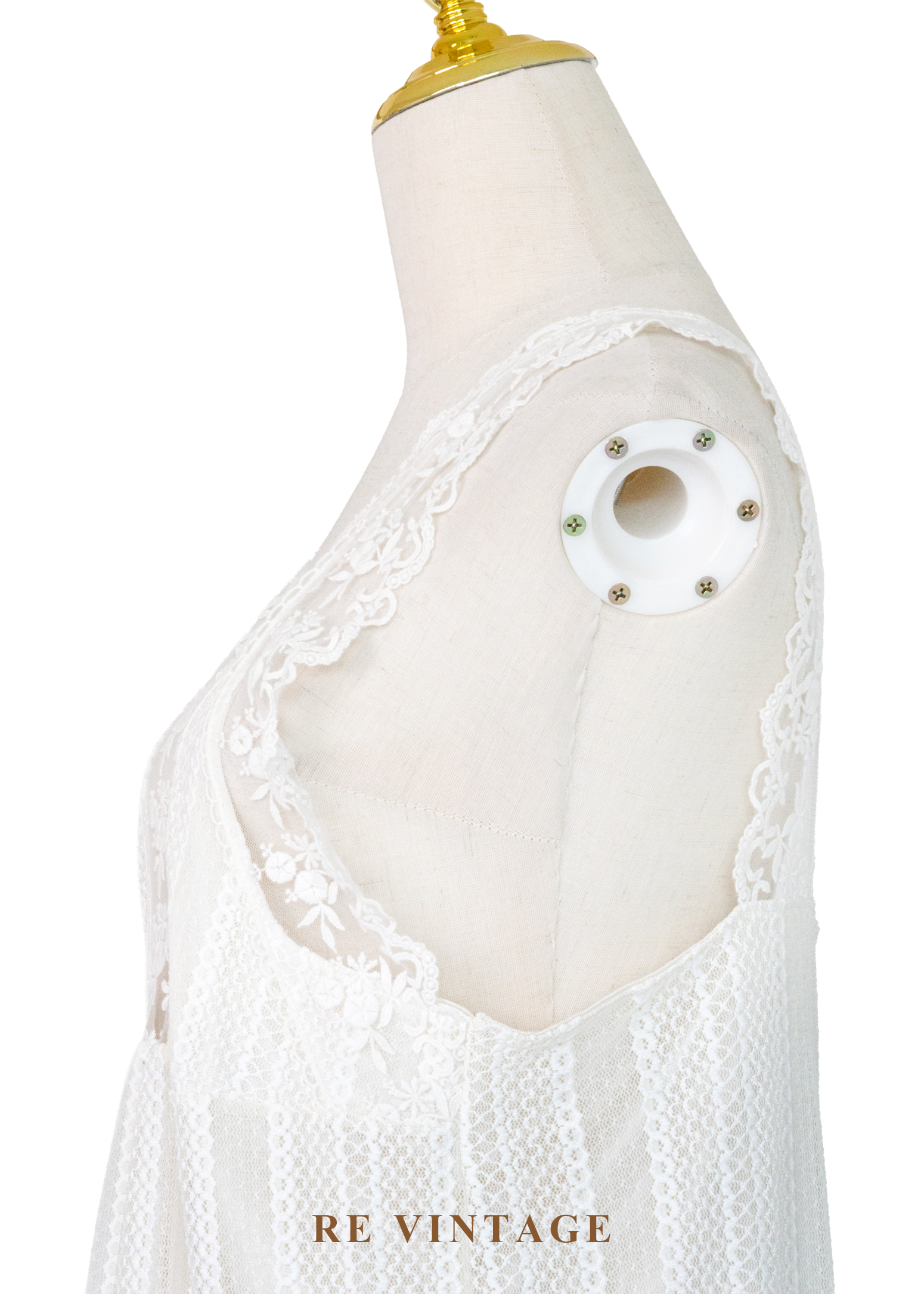 奶白色蕾絲仙氣光芒洋裝9