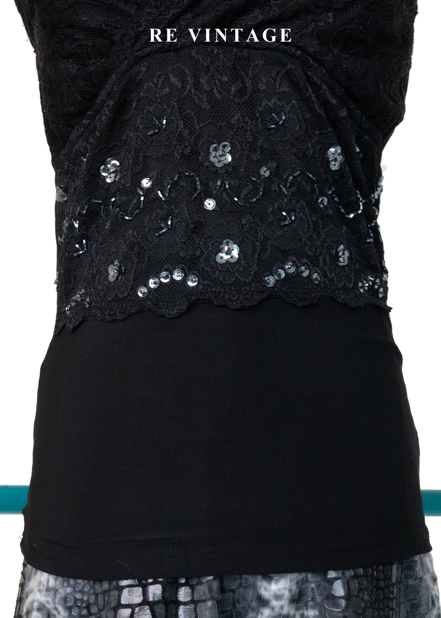 星空下的黑蕾絲與亮片繞頸背心7