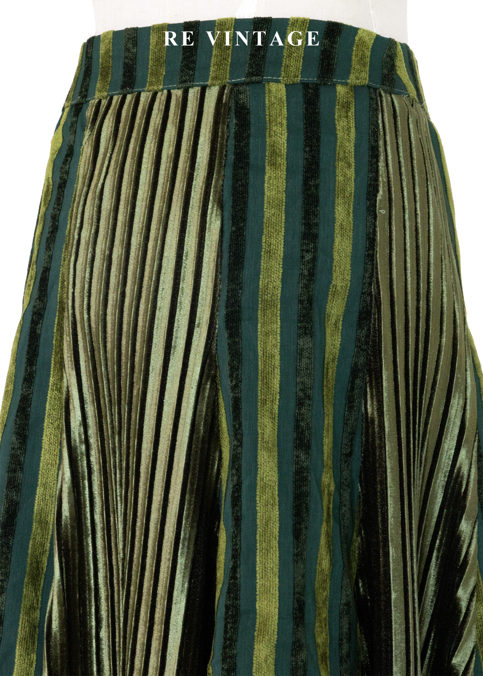 墨綠線條優雅波動光短裙(25")3