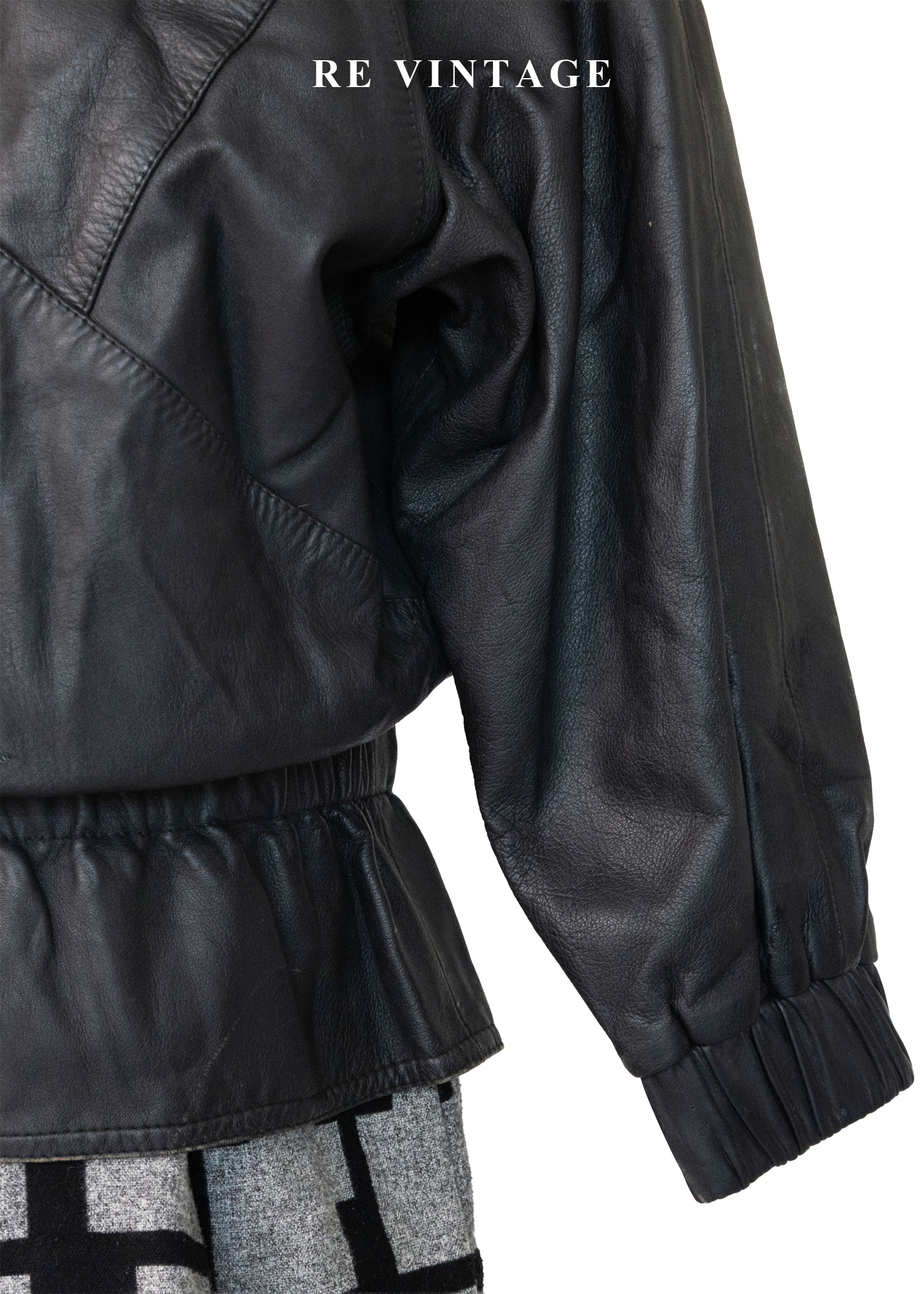 必備單品 - 率性廓形束腰皮外套13