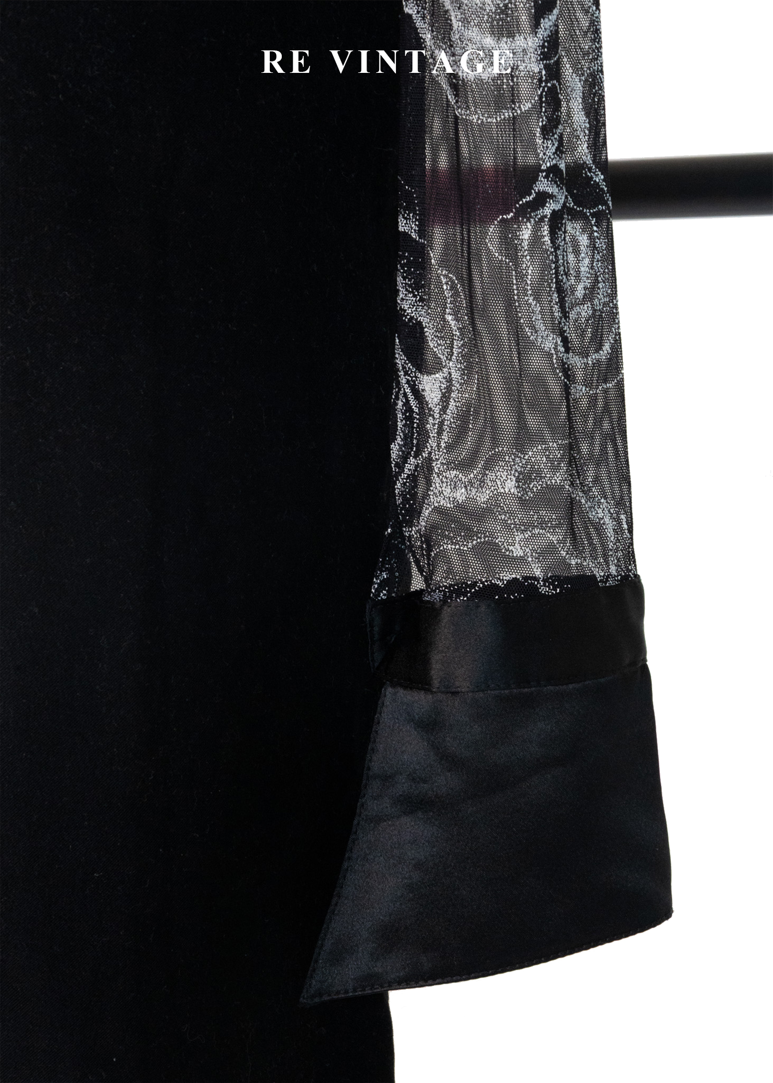 黑霧白玫瑰透膚上衣6