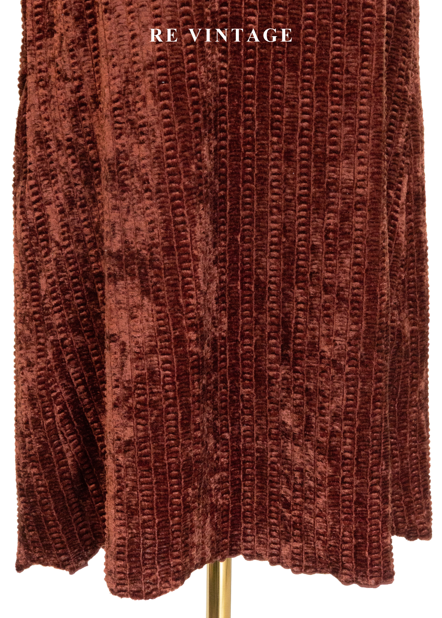 琥珀流光紋理絨布長洋裝8