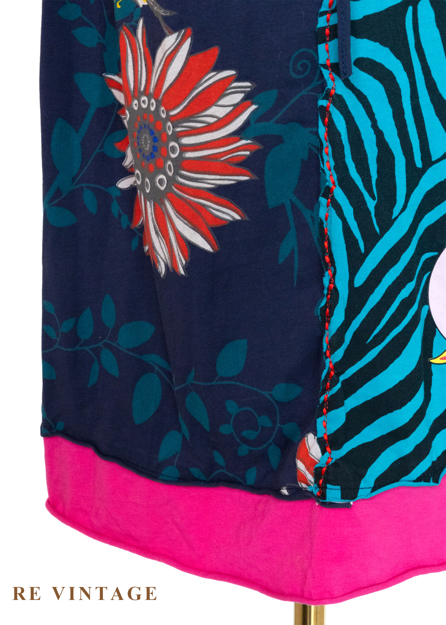 『歐洲寶貝』霓虹迴聲狂歡派對細肩帶洋裝15