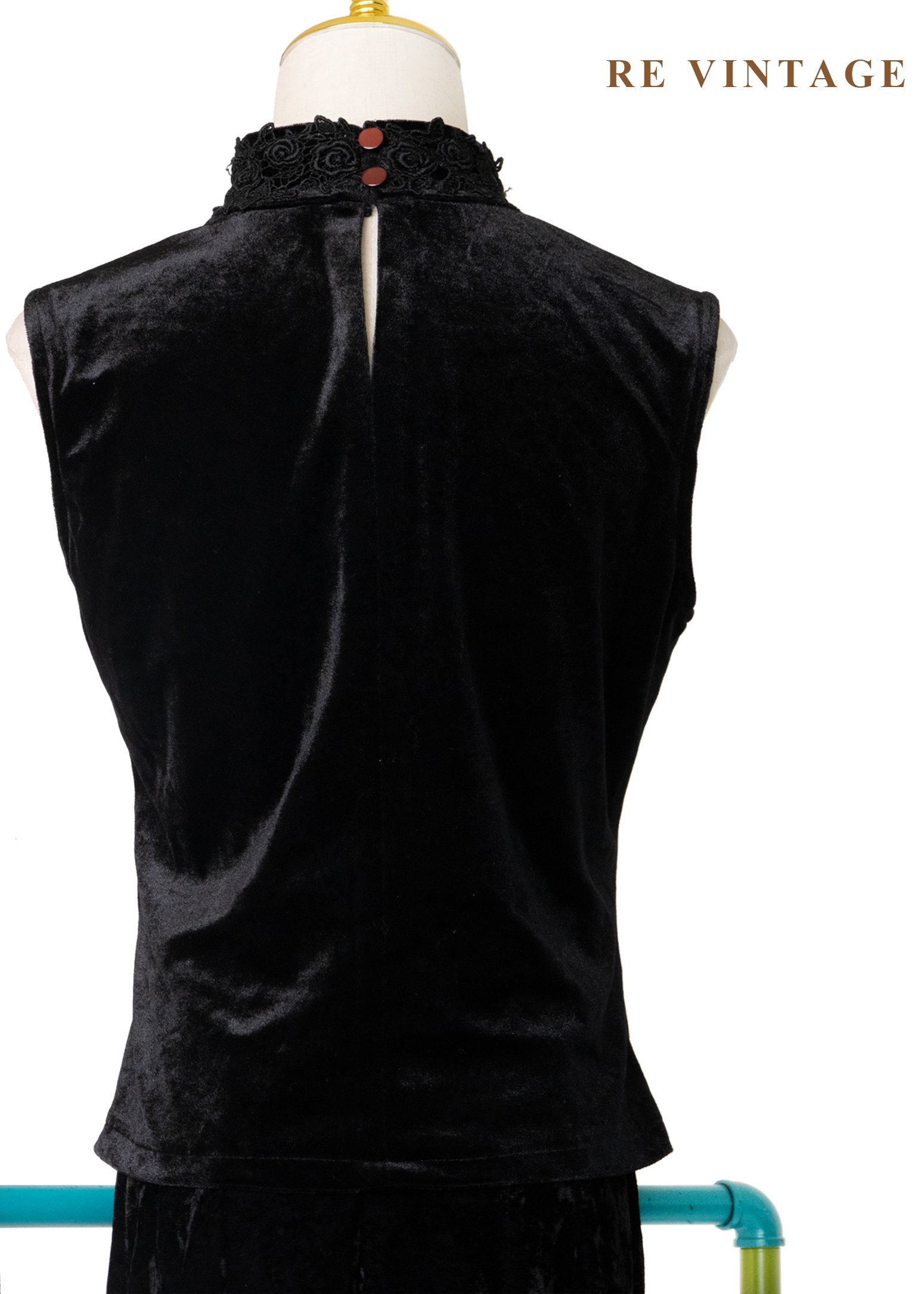 精緻玫瑰暗夜絨布背心8