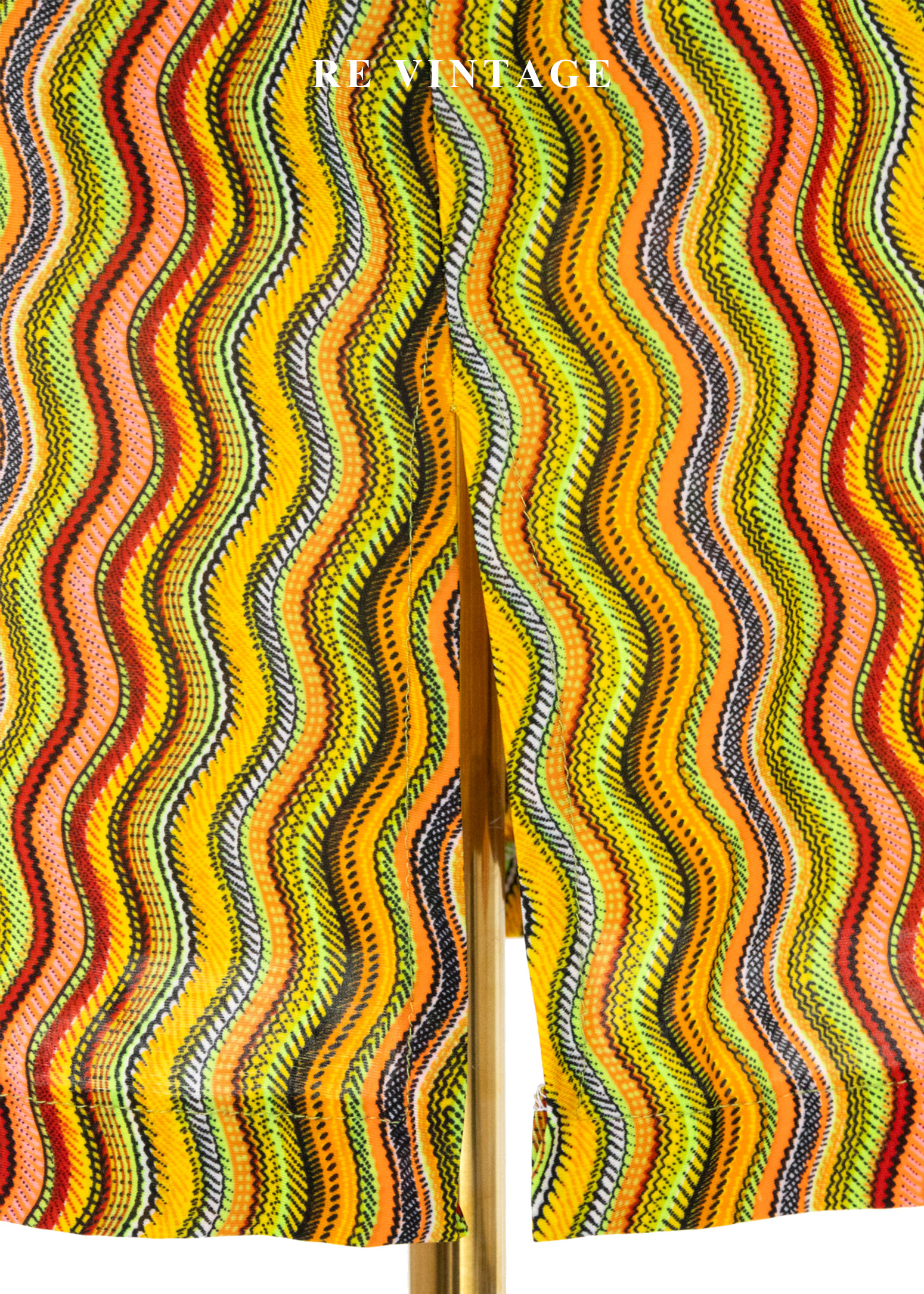 復古迷幻螢光波紋及膝裙(26")6