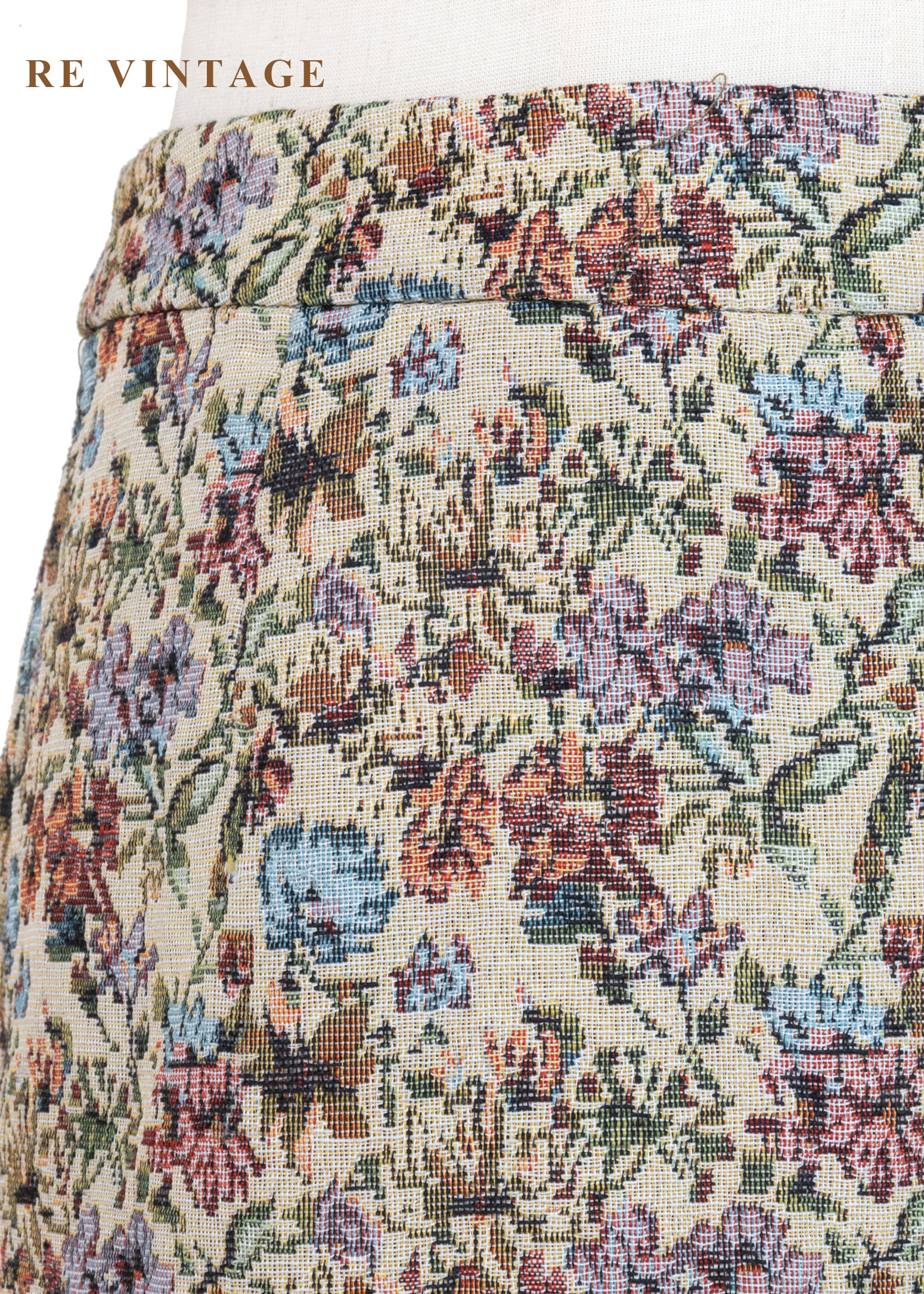 Tapestry Bloom 古世紀優雅花瓣短裙5