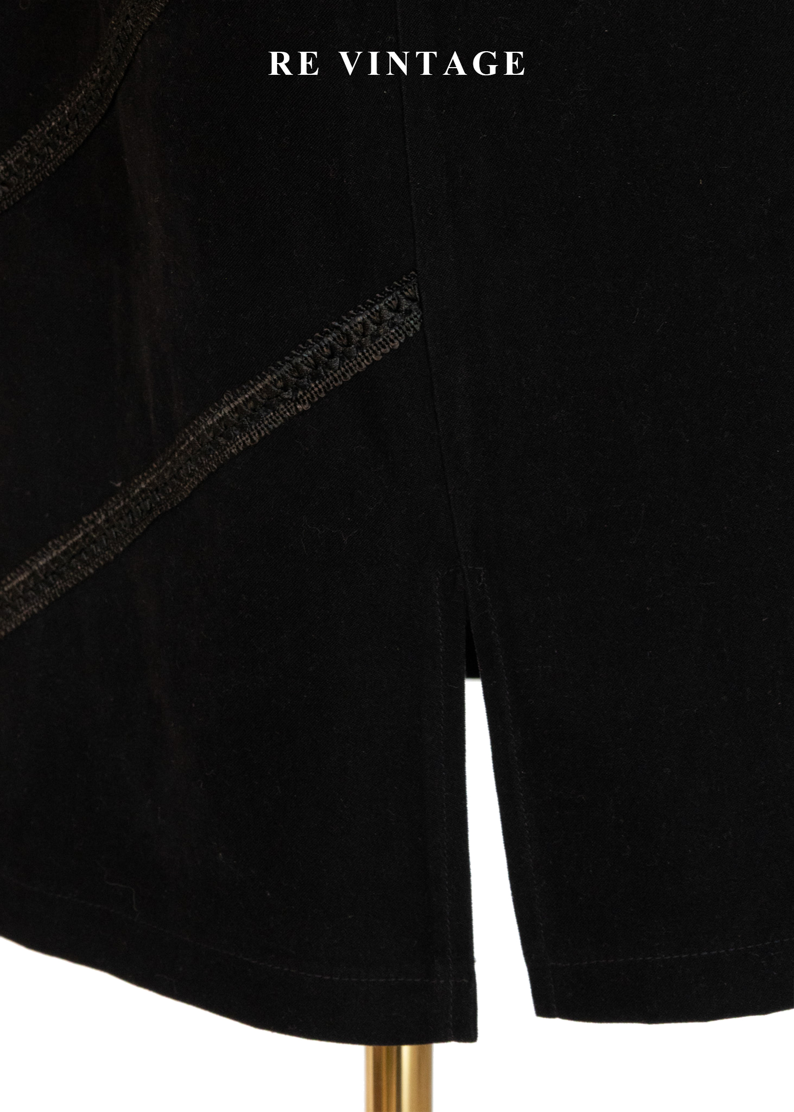 斜向筆畫柔和線條中長裙(29")7