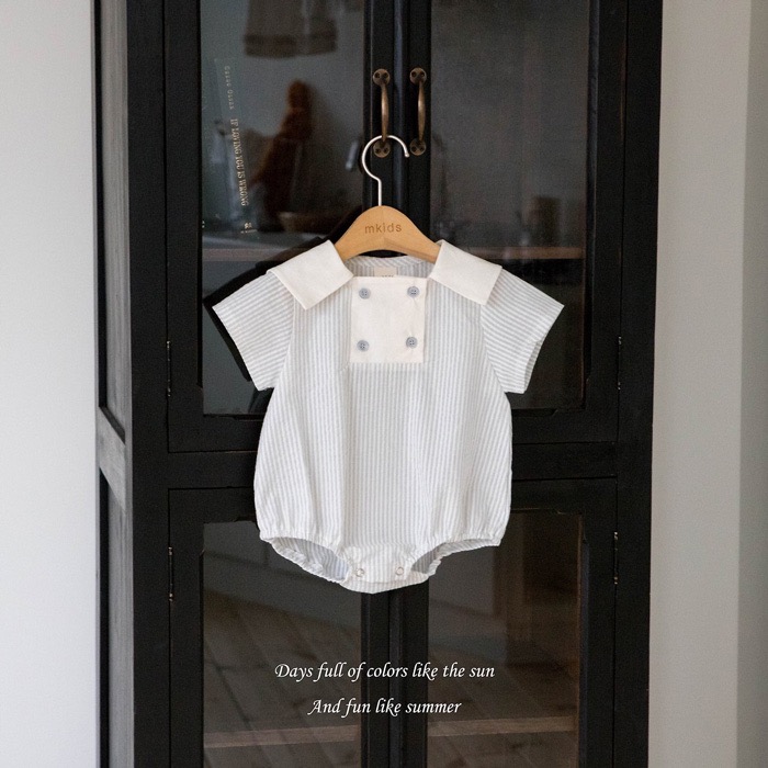 學院風鈕扣條紋包屁衣6