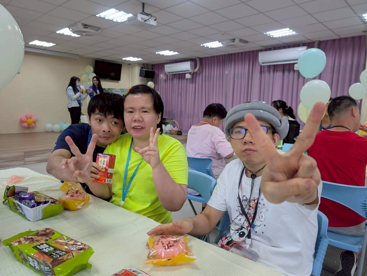 LINE_ALBUM_75認養人_260706_3.jpg