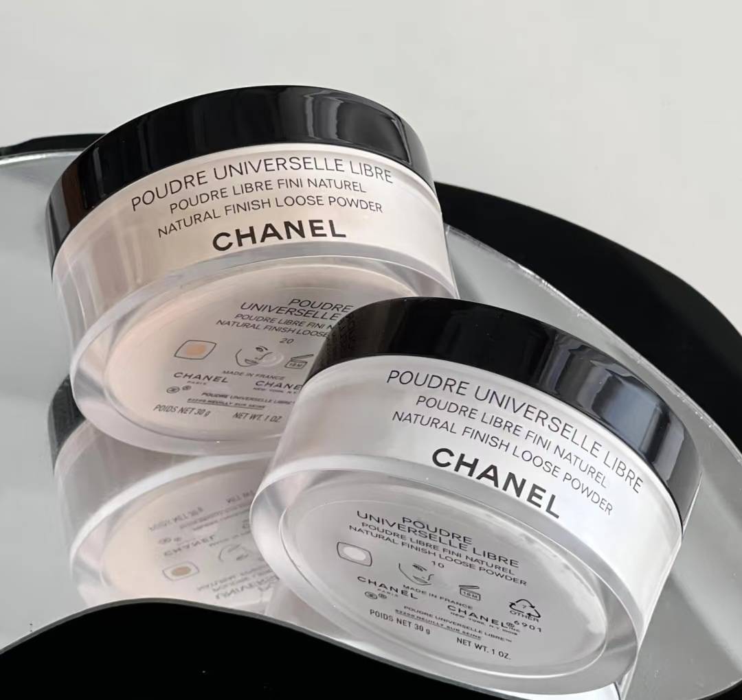 CHANEL香奈兒 輕盈完美蜜粉 30g