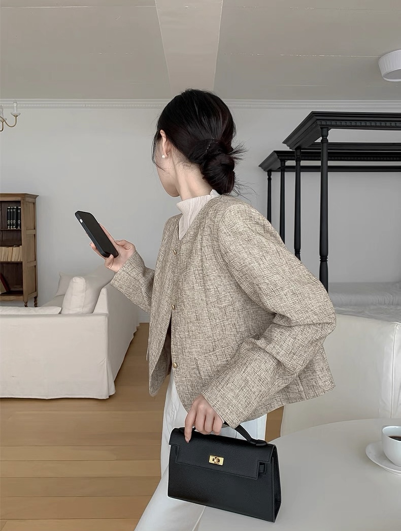 混色小香風金釦短版外套