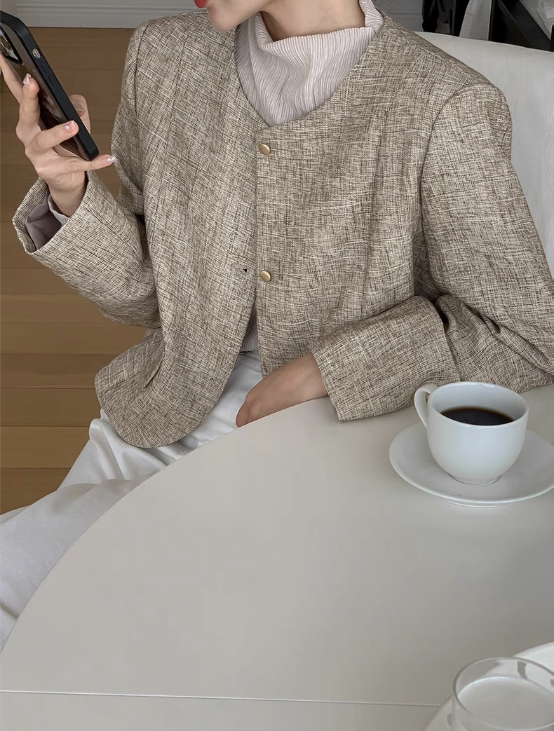 混色小香風金釦短版外套