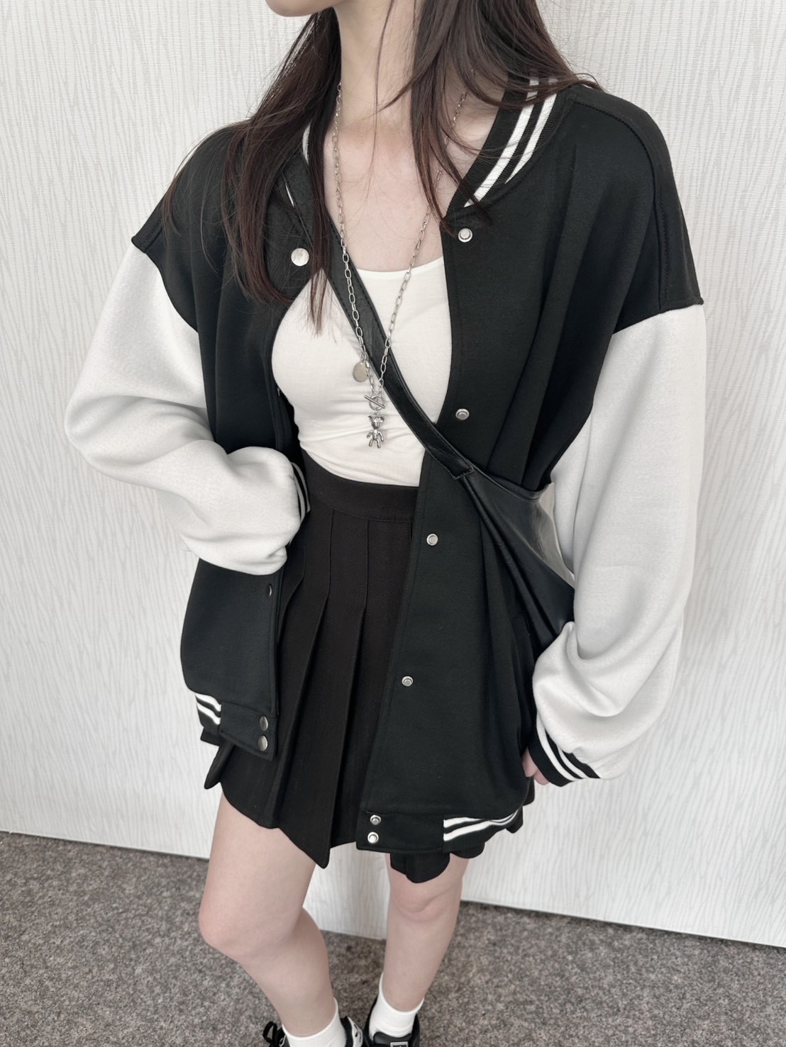 黑白寬鬆棒球外套
