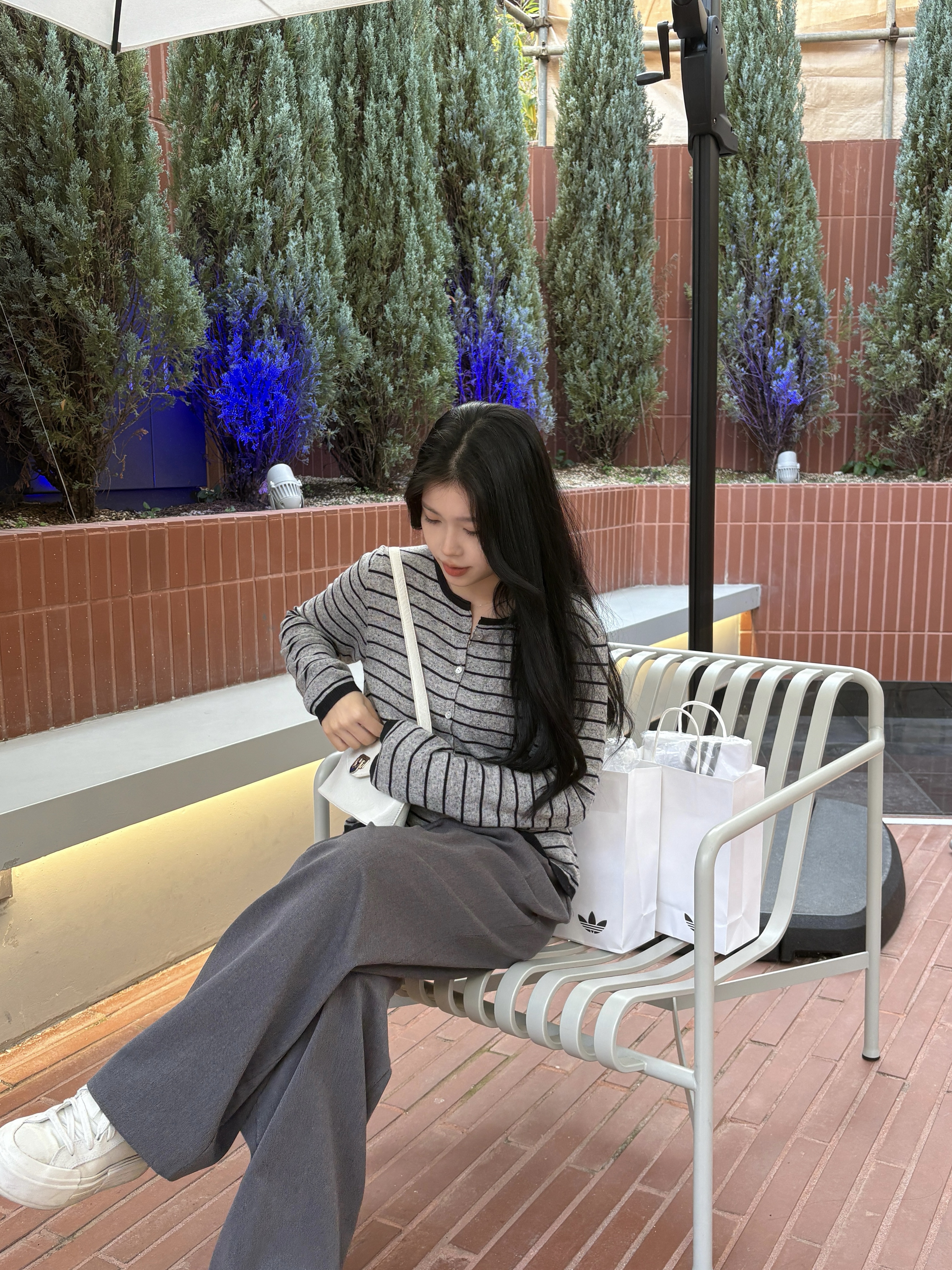 限量款🇰🇷混色灰薄針織橫條紋上衣