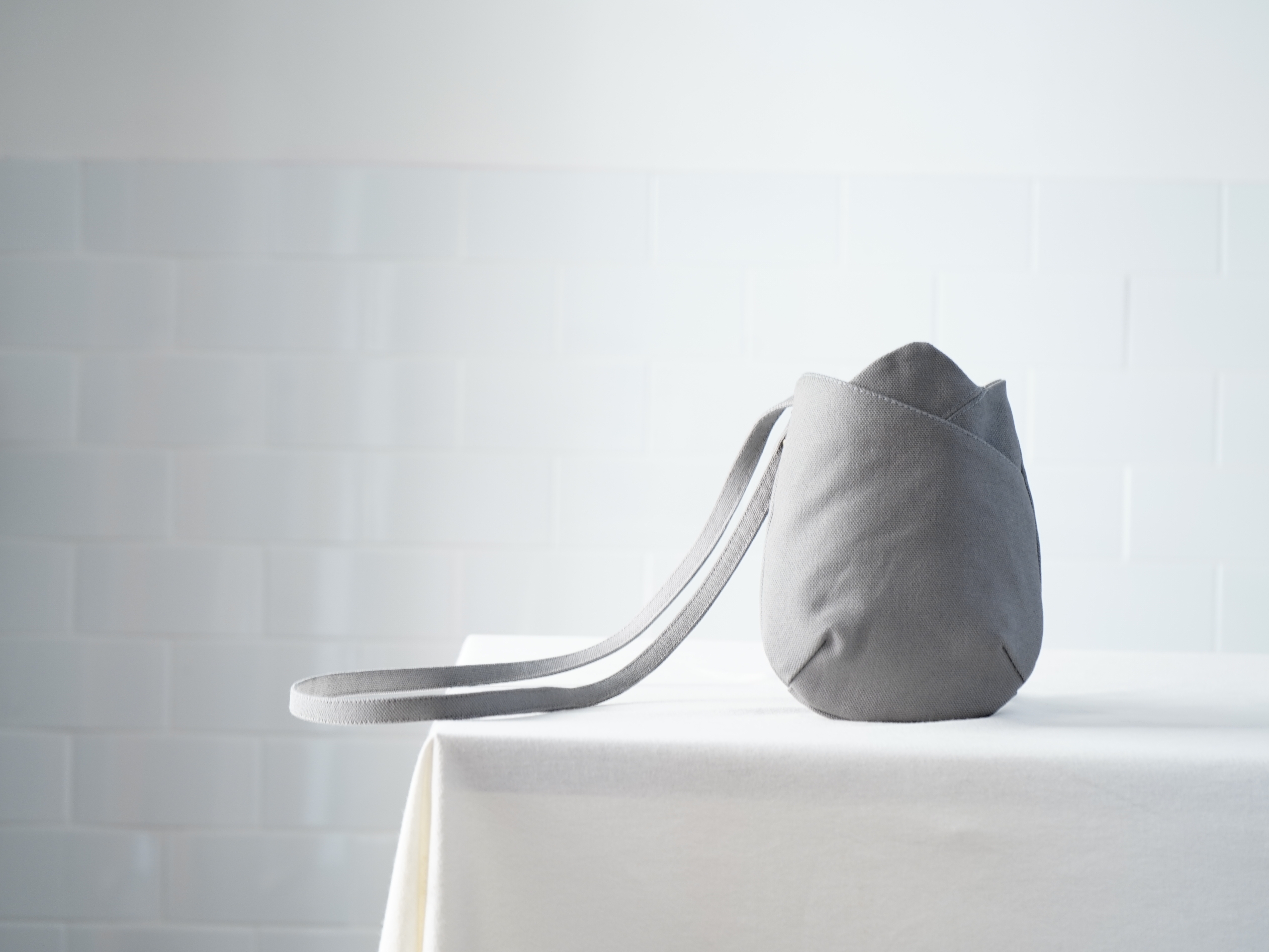 皮革五金組：鬱金香 貼身小包