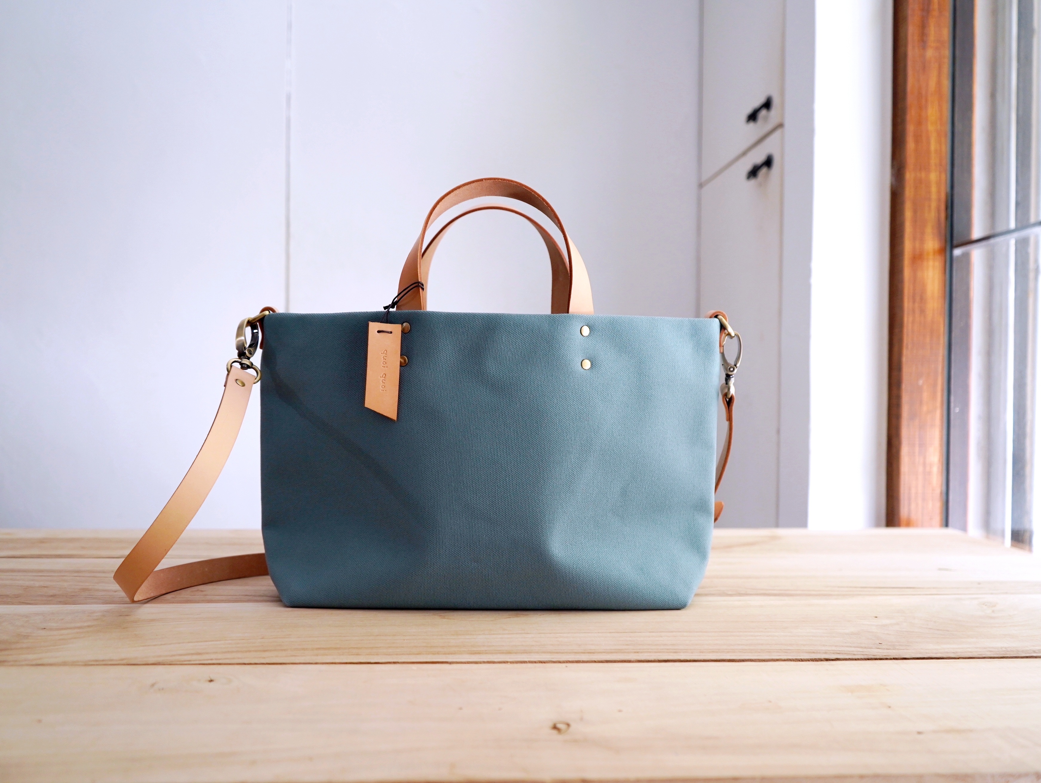 【福利品】49. 托特包 灰藍  65折