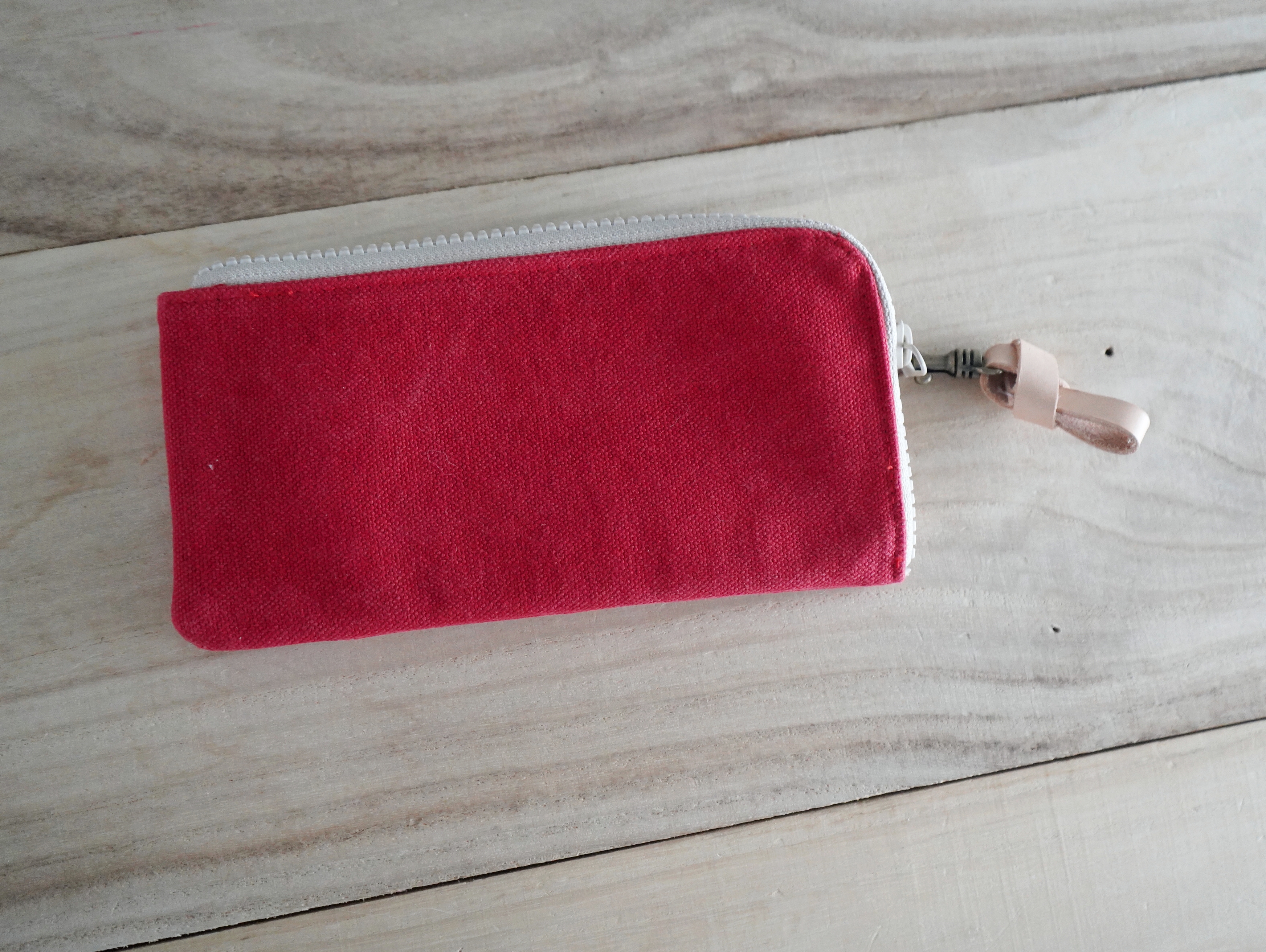 【福利品】15. 豆腐中夾 洗舊紅 5  折