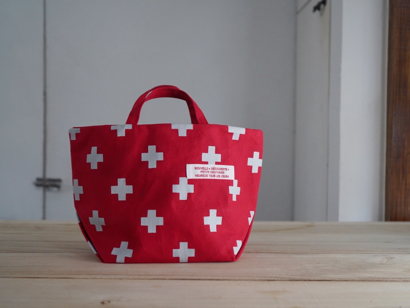 【福利品】57 . 小托特包 赤峰清香紅十字  6折