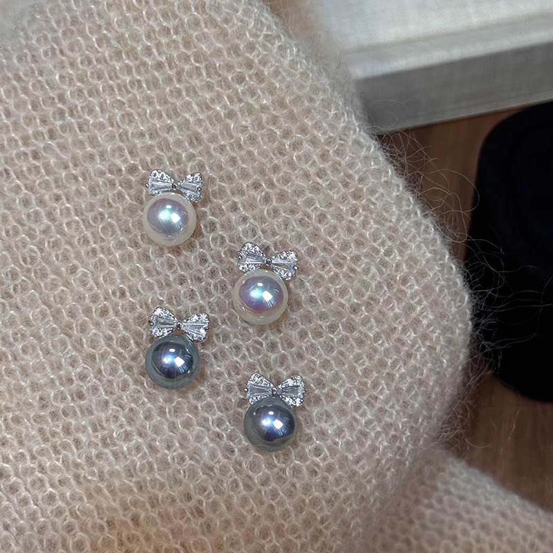 Starlis 微光系列｜緞影珍珠耳釘