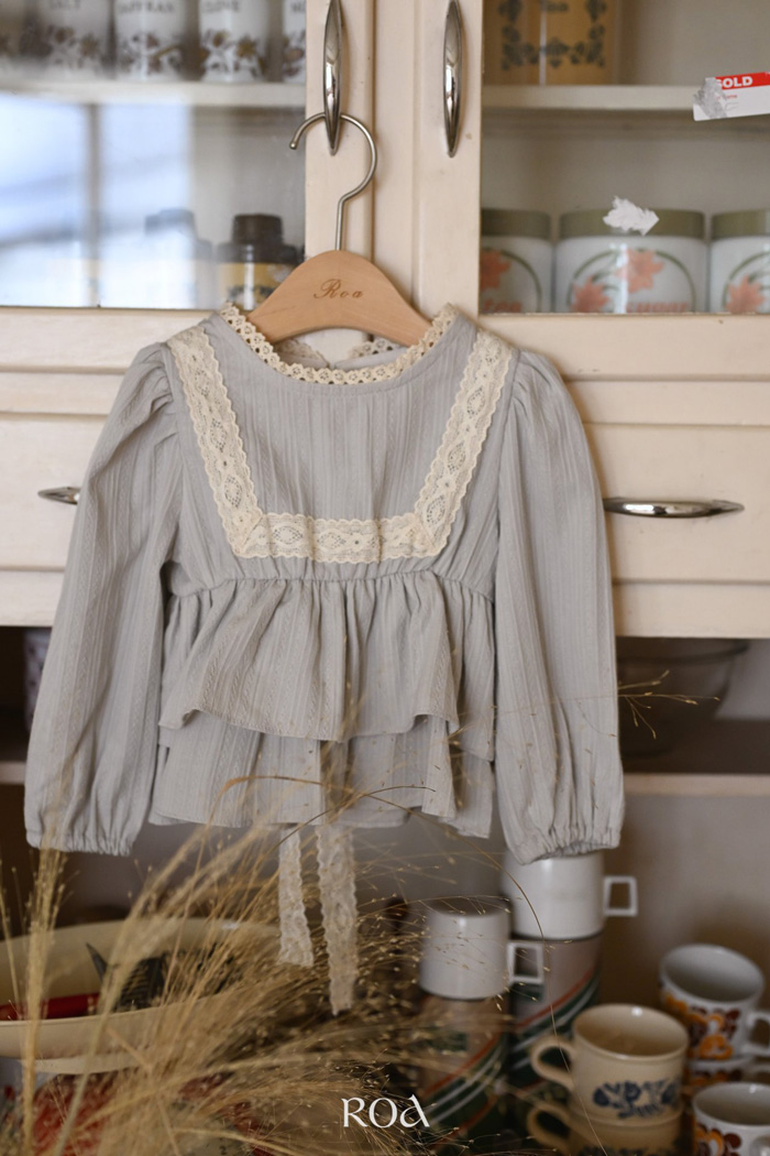 蕾絲領長袖上衣 (2色)9