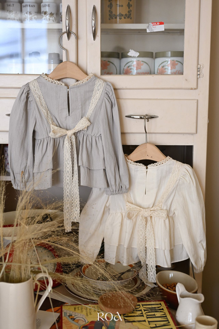 蕾絲領長袖上衣 (2色)8