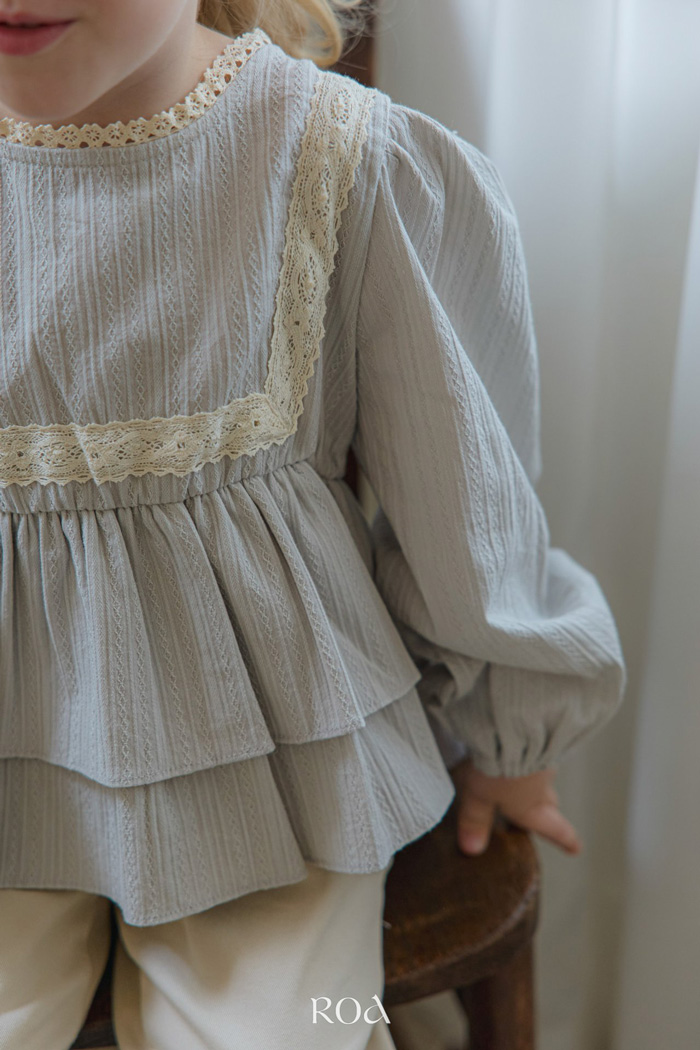 蕾絲領長袖上衣 (2色)6