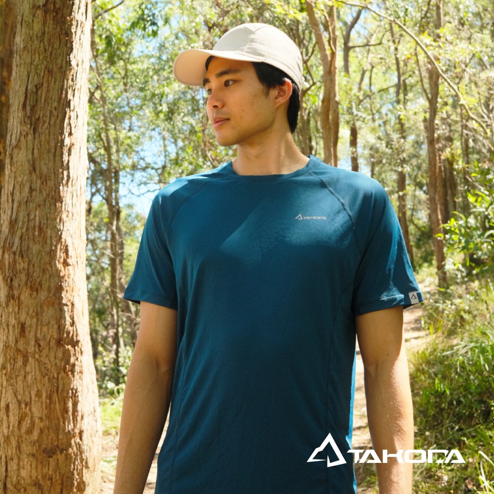 TAKODA Wi 環保機能輕量速乾圓領短袖 男款 暗岩藍/森林綠3